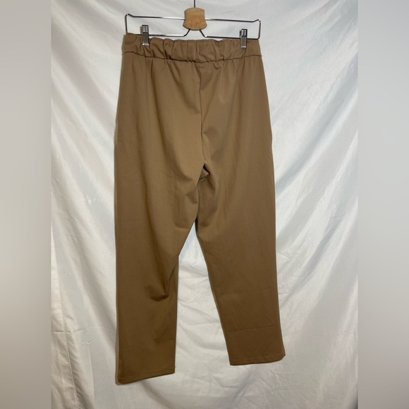 Hilary Radley Women’s Camel Joggers - Picture 4 of 8